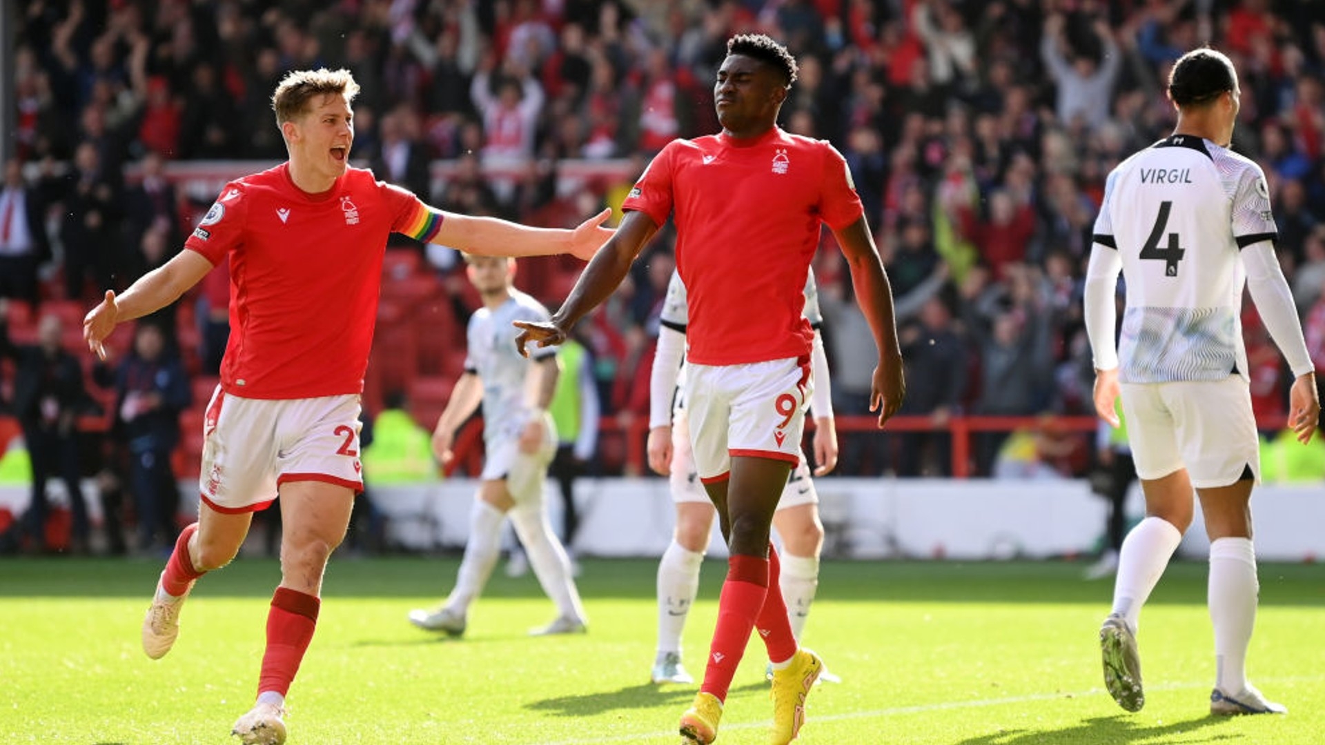 巴薩雙響擊 巴薩雙響擊